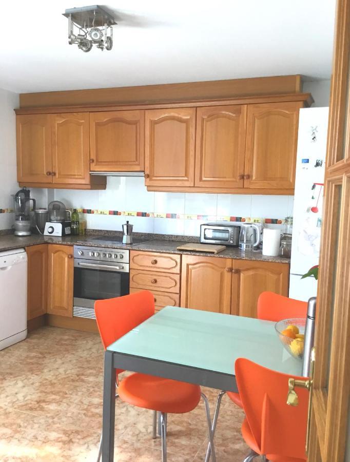 4 Bed House, Private Pool Near Burriana