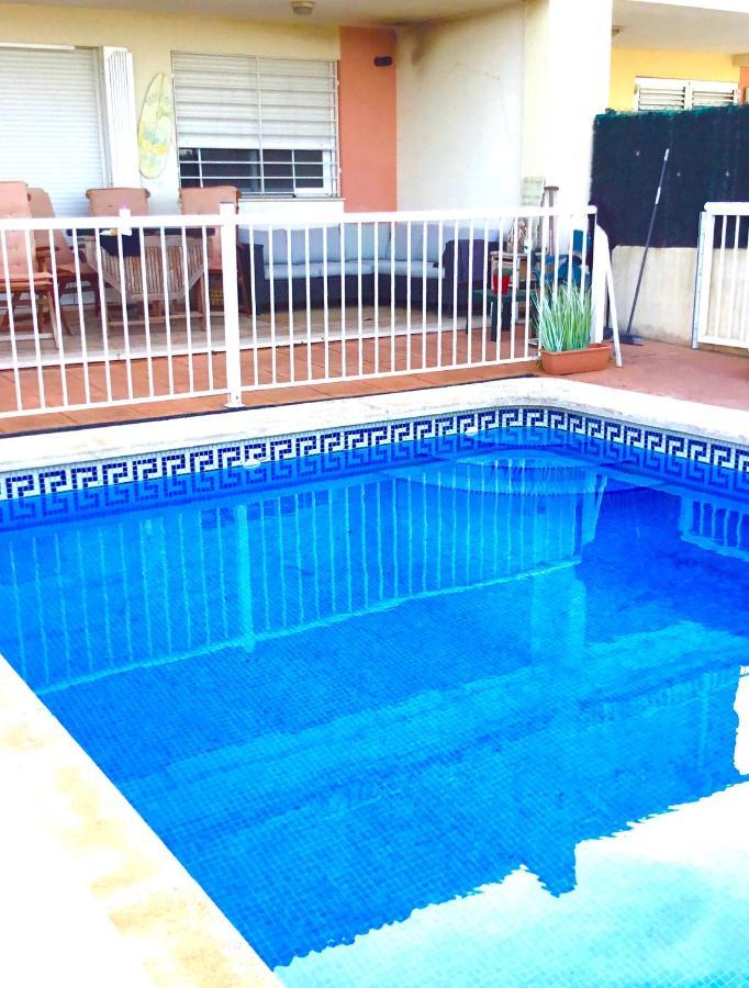 4 Bed House, Private Pool Near Burriana