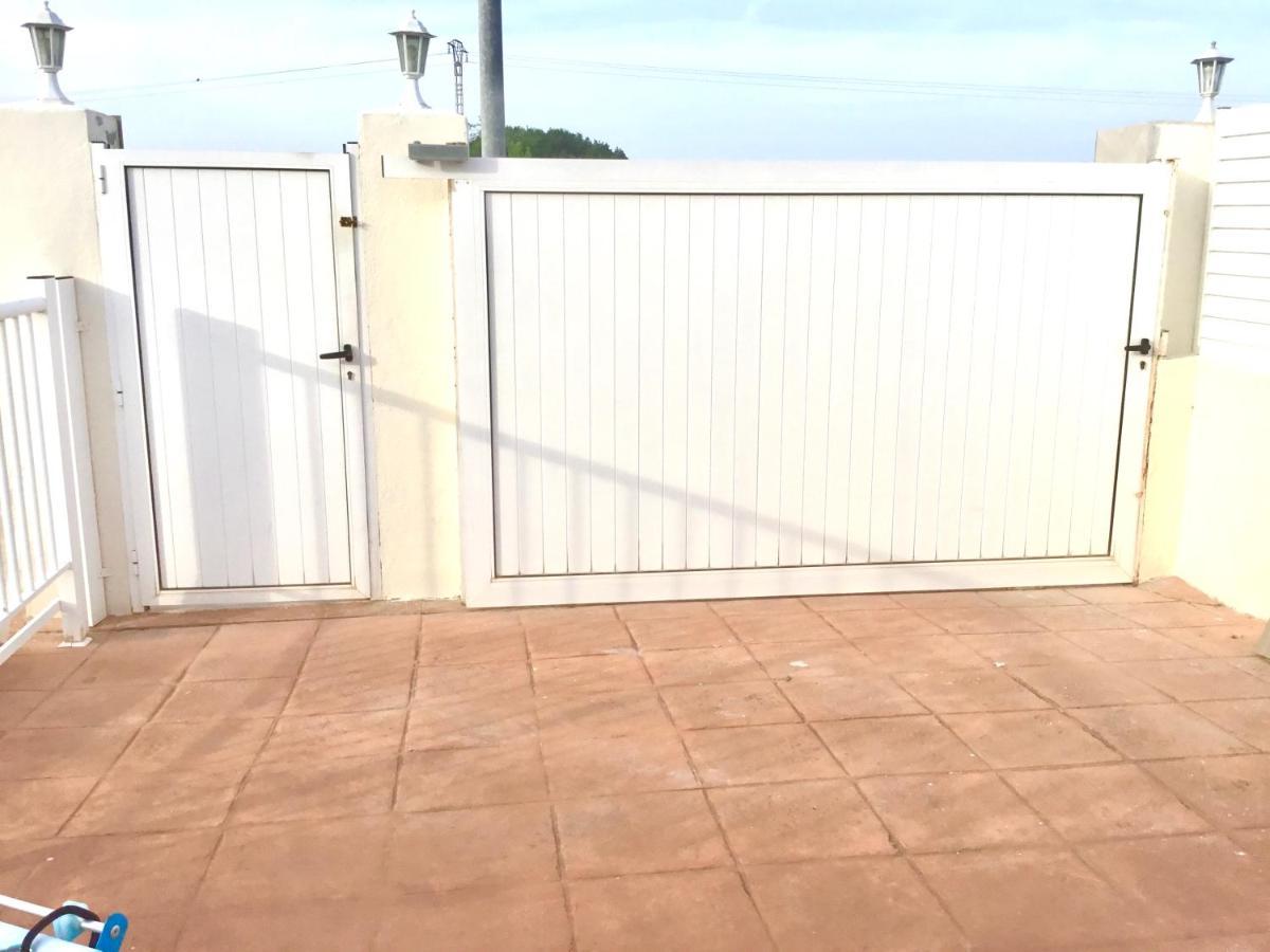 4 Bed House, Private Pool Near Burriana