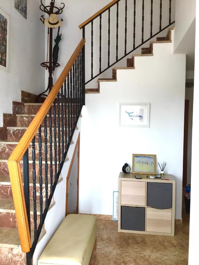 4 Bed House, Private Pool Near Burriana