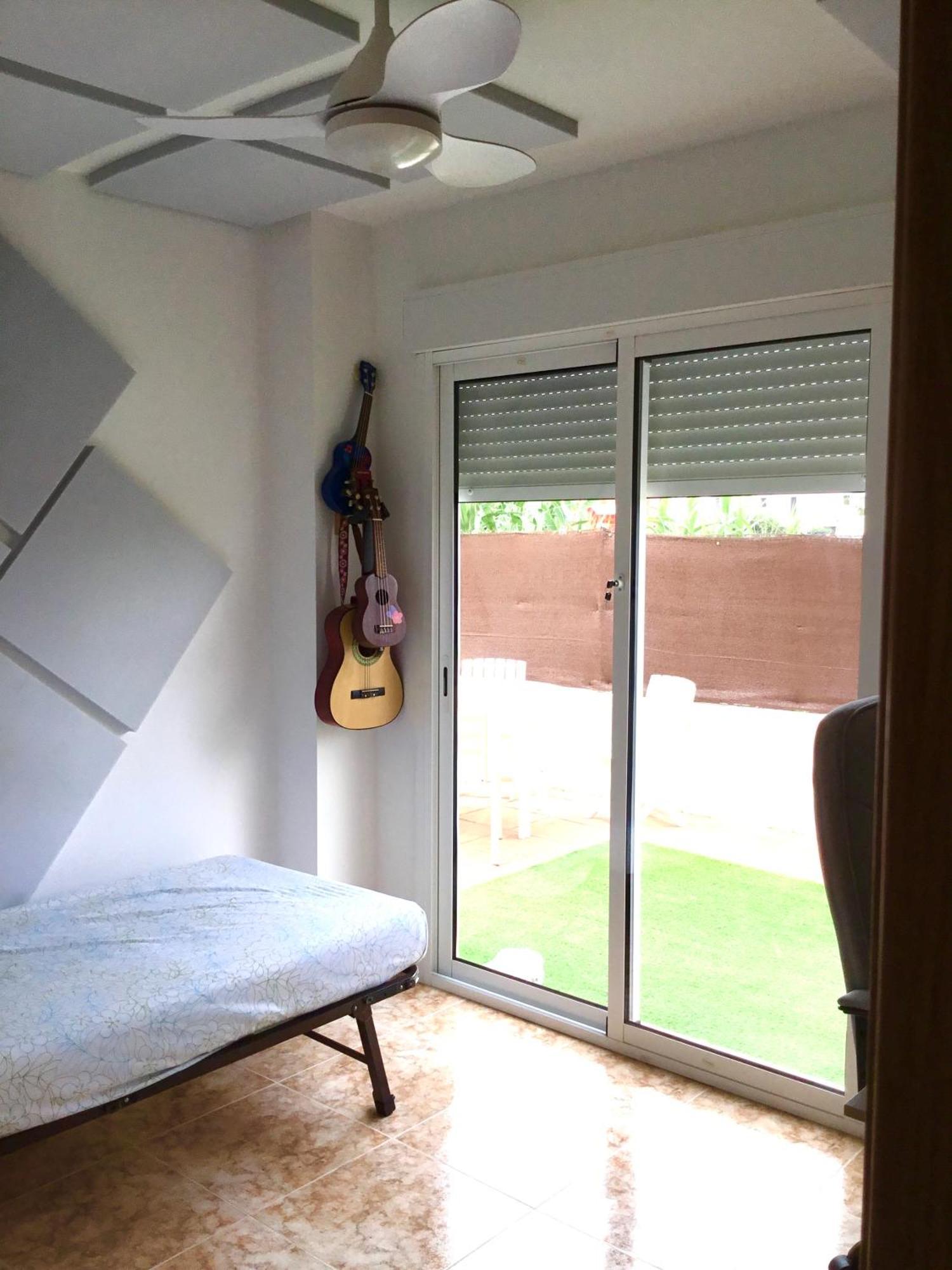 4 Bed House, Private Pool Near Burriana